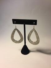 Load image into Gallery viewer, Silver Earrings
