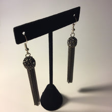 Load image into Gallery viewer, Metal Tassel Earrings
