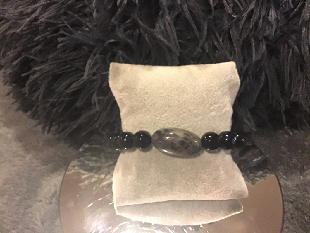 Black agates  with focal bead single bracelet