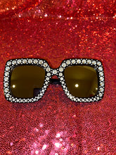 Load image into Gallery viewer, Oversized Sparkling Sunnies
