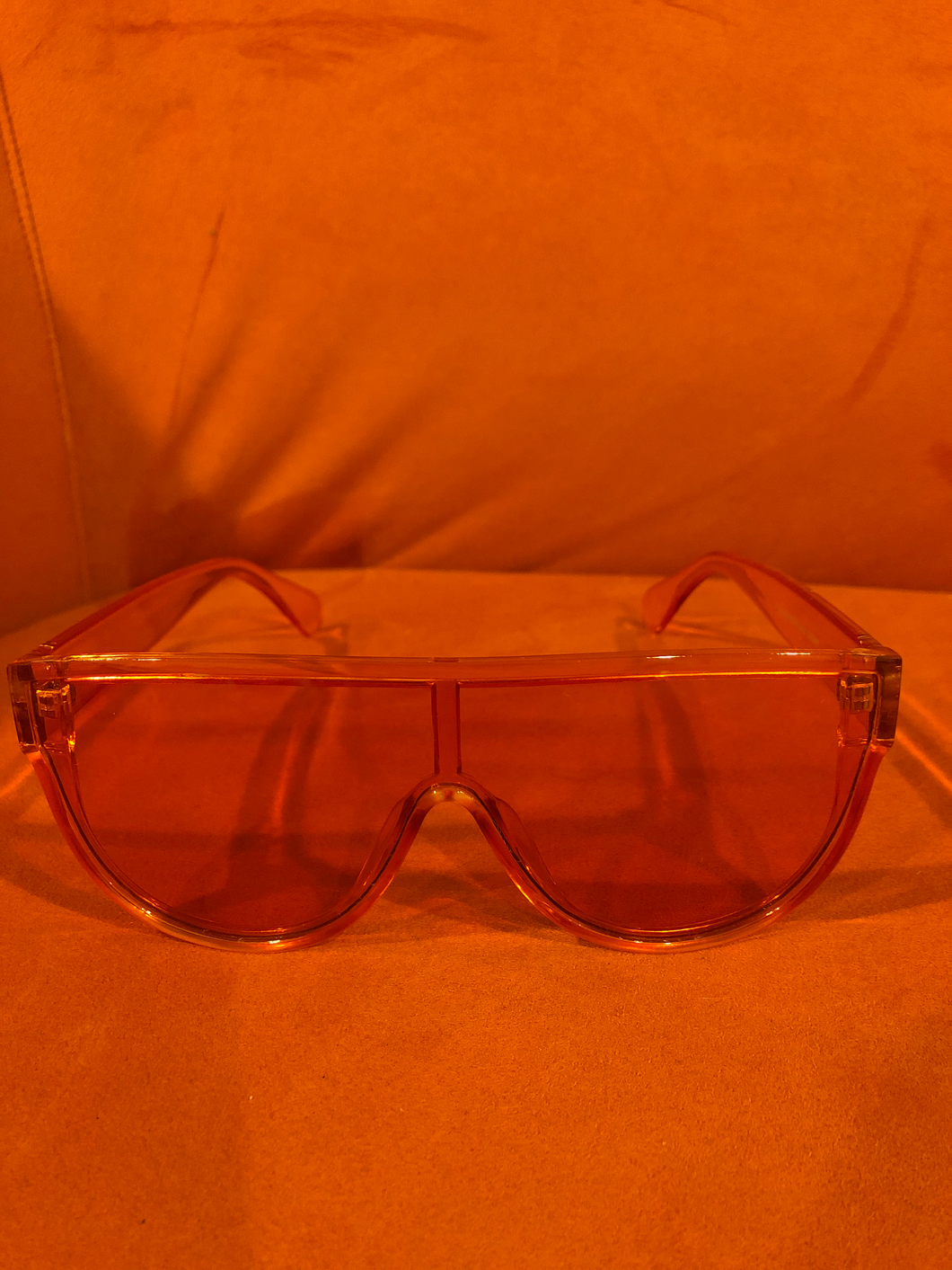 Orange retro sunnies